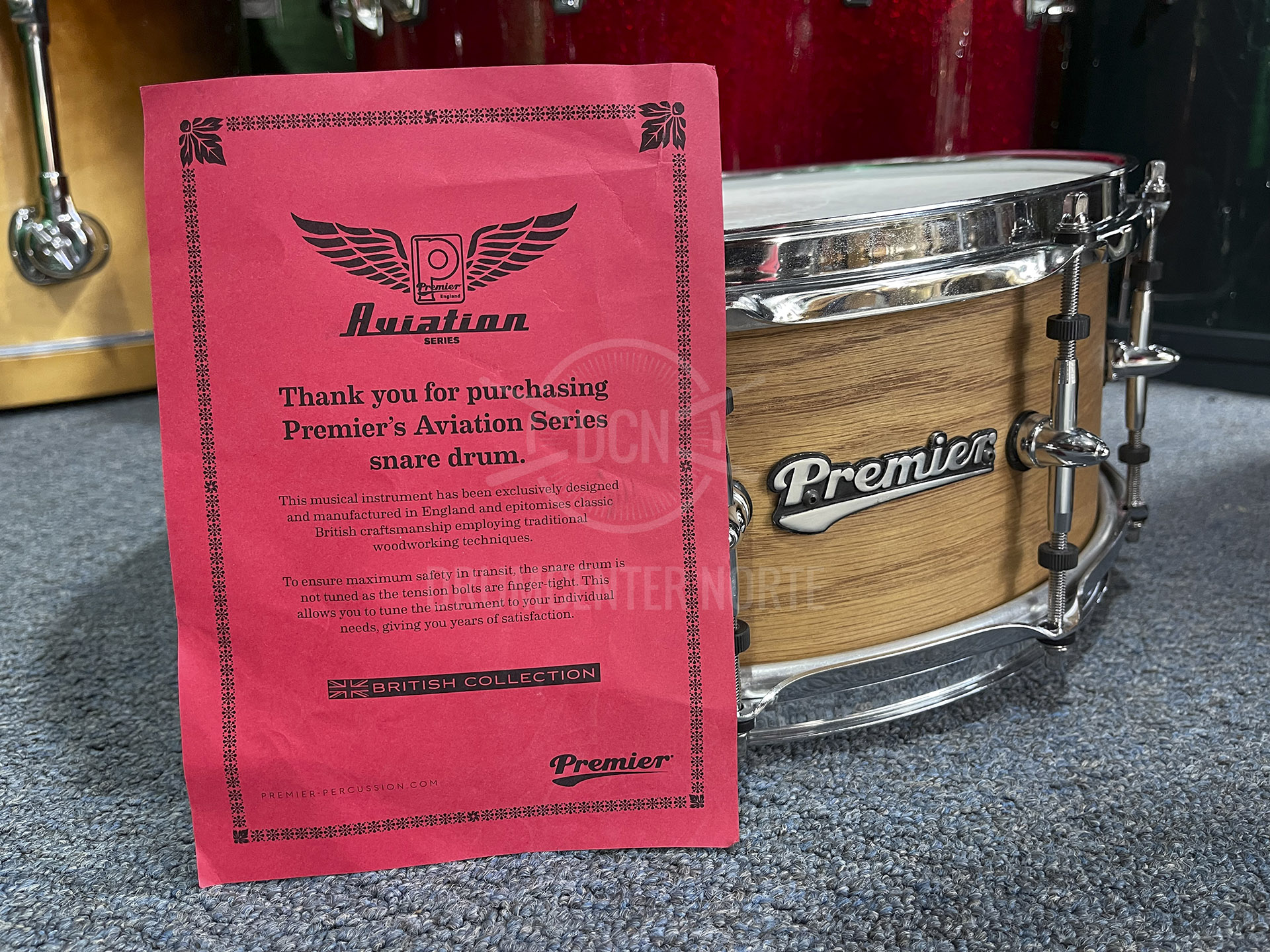 PREMIER AVIATION "BRITISH COLLECTION" HURRICANE 14" - Imagen 4