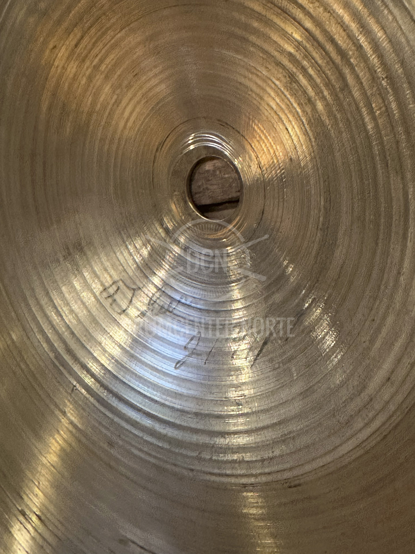 ZILDJIAN AVEDIS CRASH VINTAGE 17" (70s) - Imagen 3